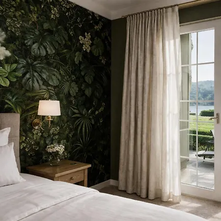 Rainer Hotel