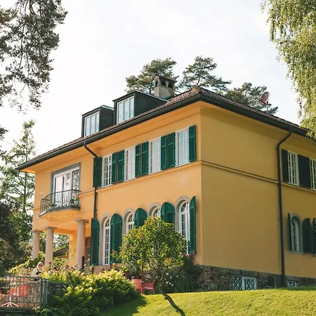 Rainer Hotel 4*