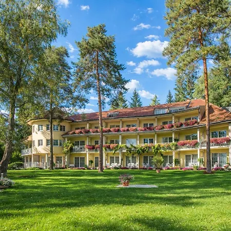 莱纳别墅酒店 Pörtschach am Wörthersee