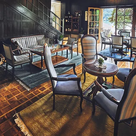 莱纳别墅酒店 4*