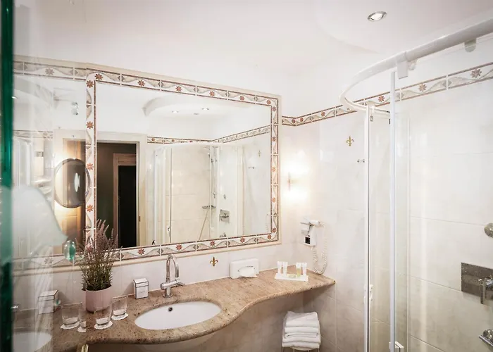 فندق Rainer Pörtschach am Wörthersee